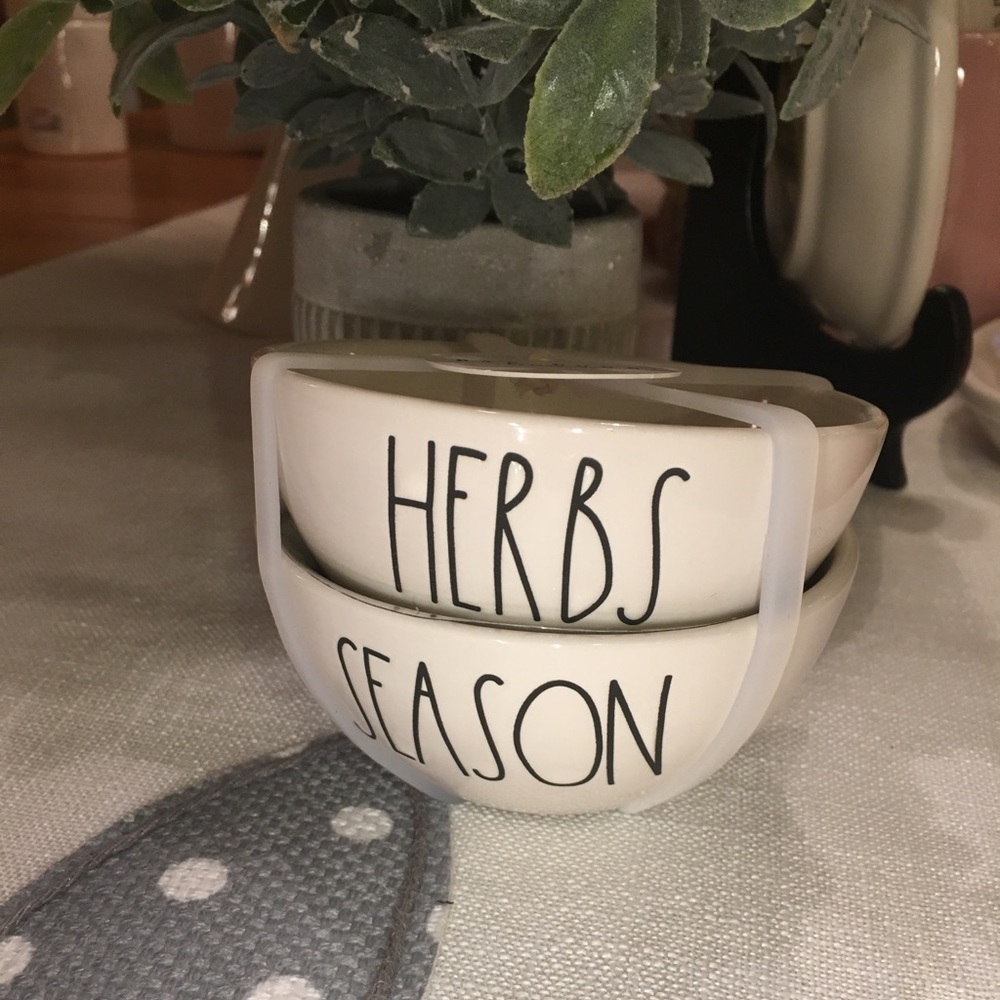 Rae Dunn Spice Bowls